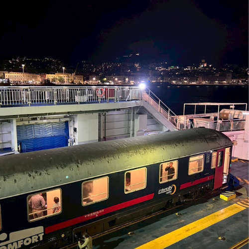 夜行列車