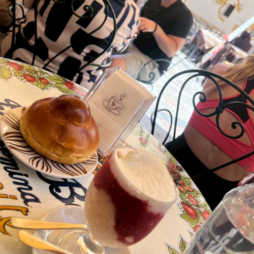 グラニータ&ブリオッシュ