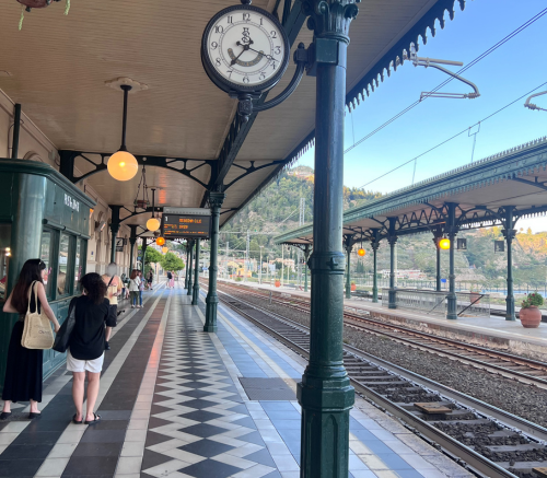 タオルミーナ駅