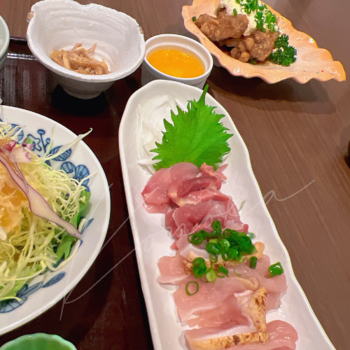 食楽々の鳥刺し