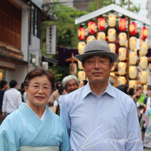 父と母はいつも一緒。仲良しです。