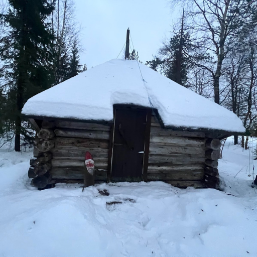 コタと呼ばれる小屋