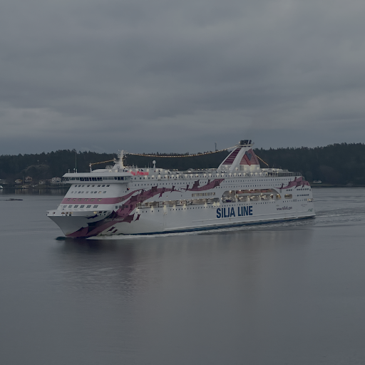 乗っていたシリアラインから撮影した、別のシリアライン。