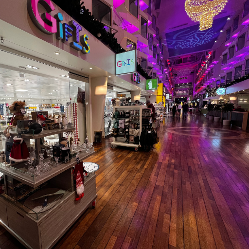 プロムナード　ショップ